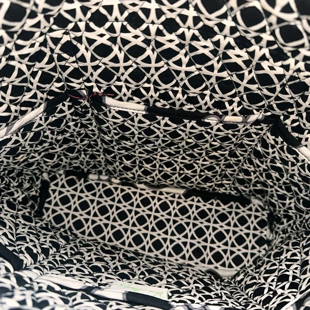 Vera Bradley Black White Night and Day Quilt Purse- Like New - Picture 5 of 6